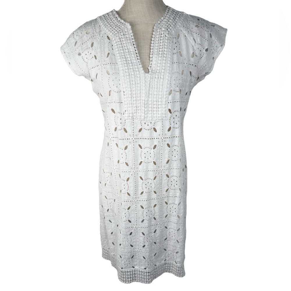 La Cera White Cap Sleeve Medallion Lace Tunic Coverup Dress
